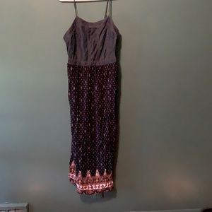 Levi topped maxi